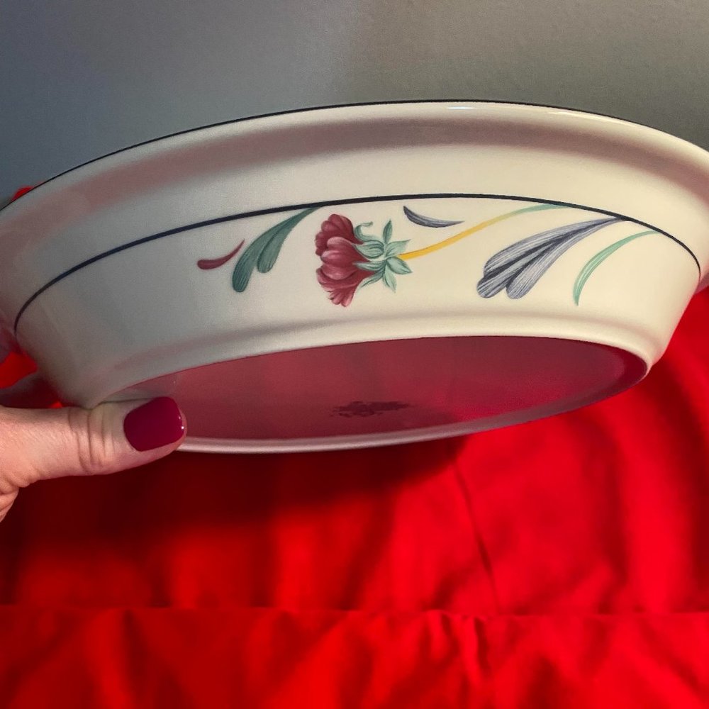 Poppies on Blue by Lenox Pie Serving Plate 10 1/4" Wide 1 1/2" Height